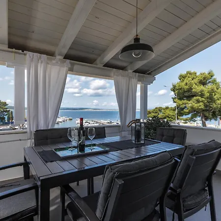 Διαμέρισμα Sax 1 *